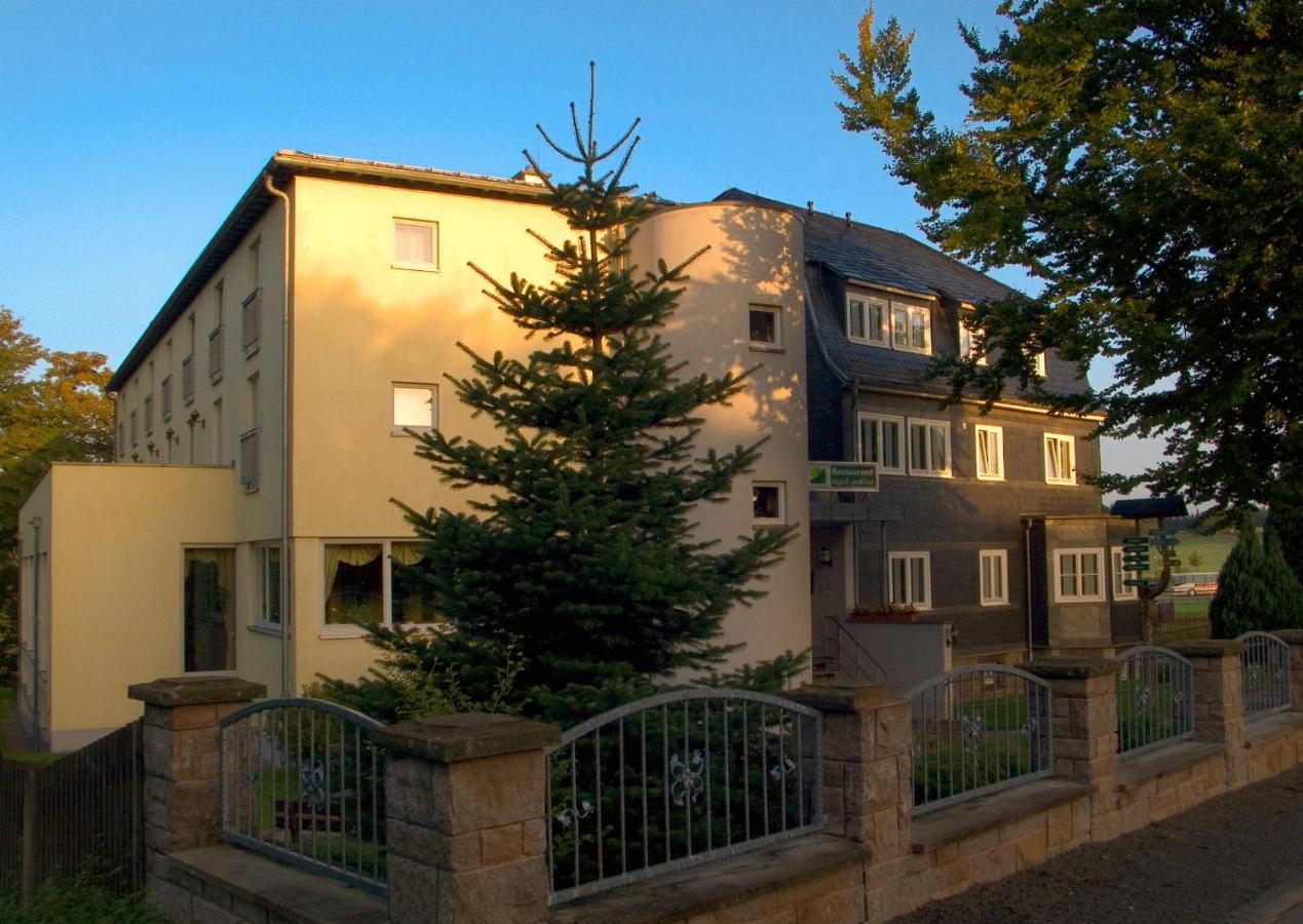 Hotel Haus Oberland Masserberg Eksteriør billede