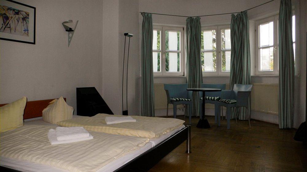 Hotel Haus Oberland Masserberg Eksteriør billede